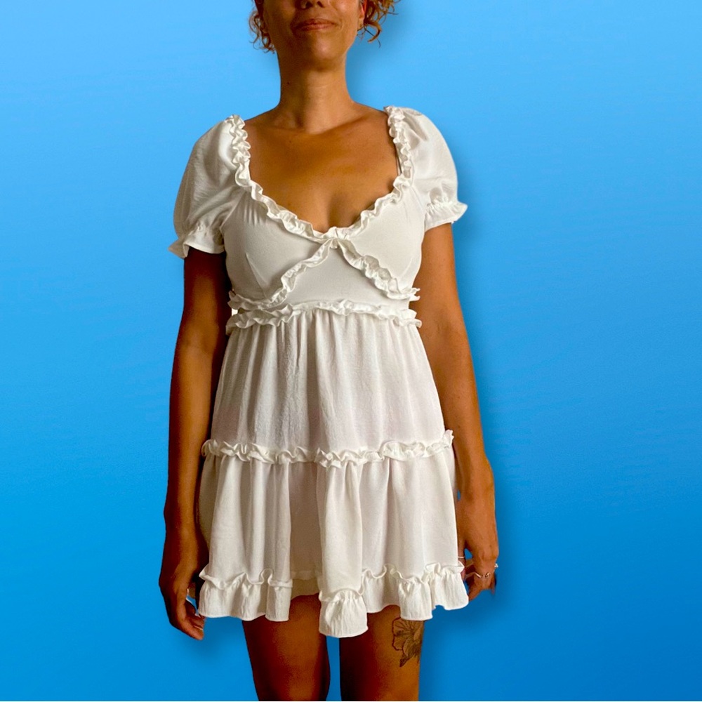 NWT! Blashe Lush Puffed Sleeve White Babydoll Dress small